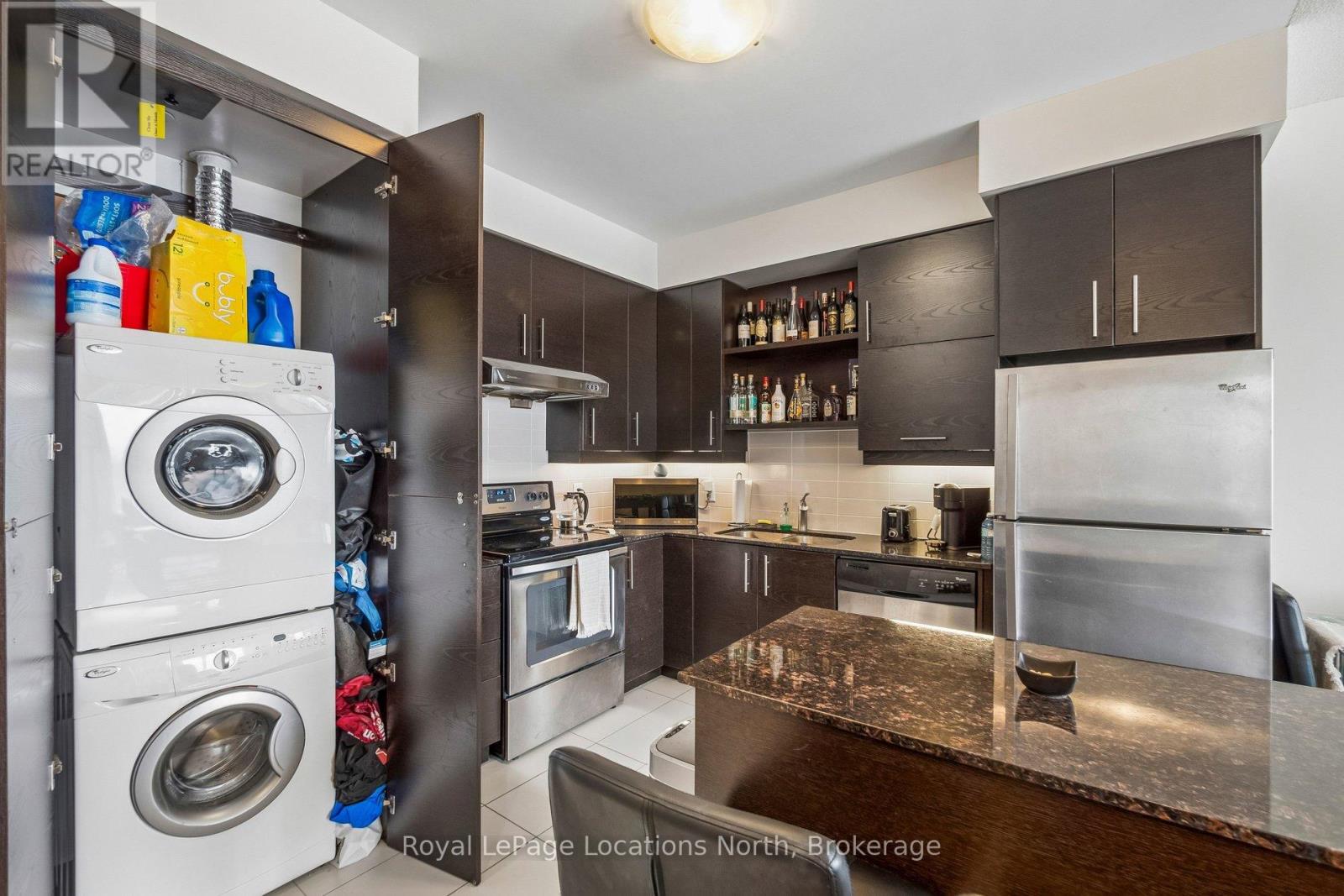 810 - 277 South Park Road, Markham, Ontario  L3T 0B7 - Photo 15 - N12935566
