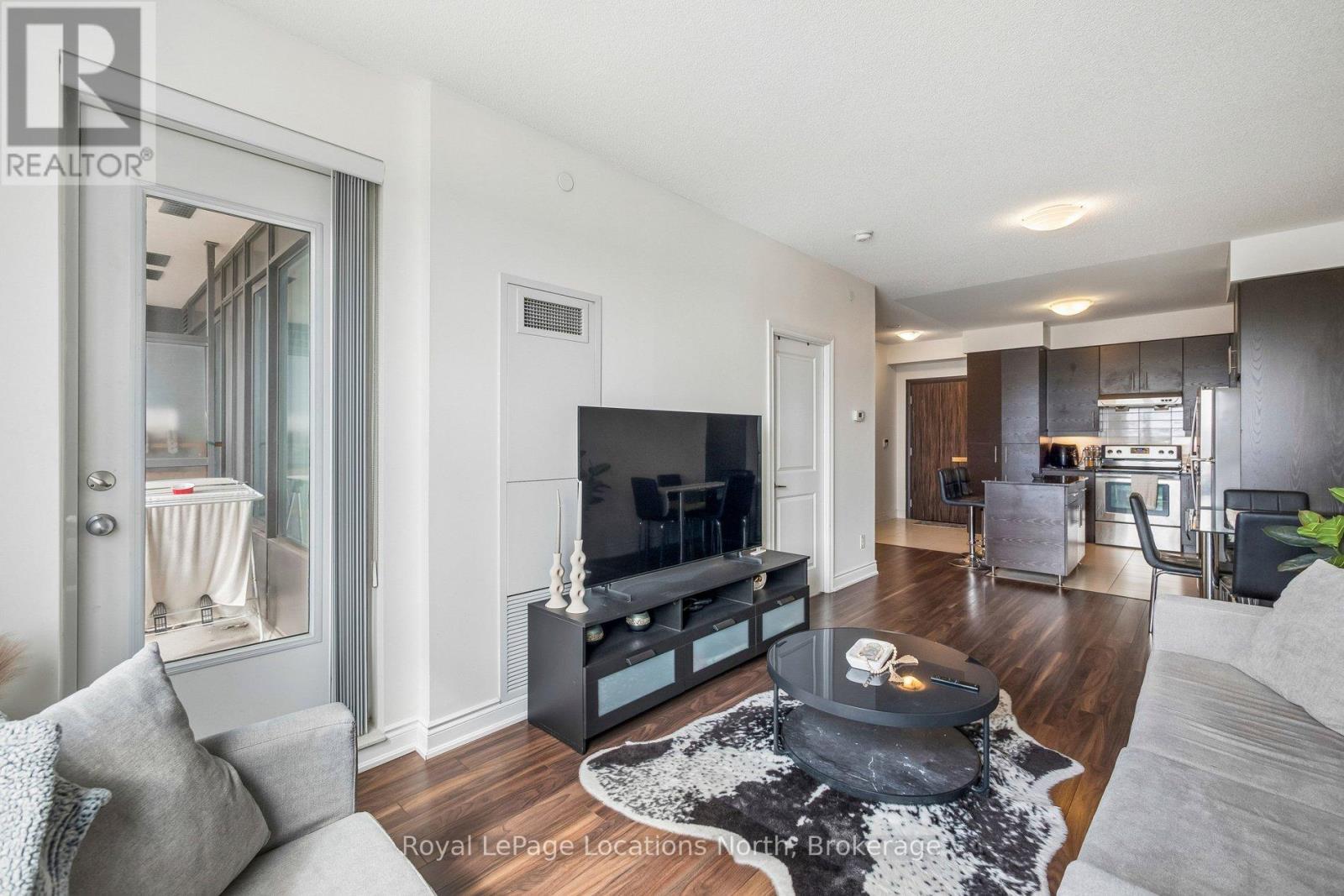 810 - 277 South Park Road, Markham, Ontario  L3T 0B7 - Photo 8 - N12935566