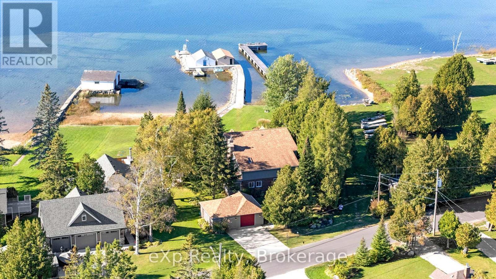 850 Pike Bay Road, Northern Bruce Peninsula, Ontario  N0H 2T0 - Photo 23 - X12935672