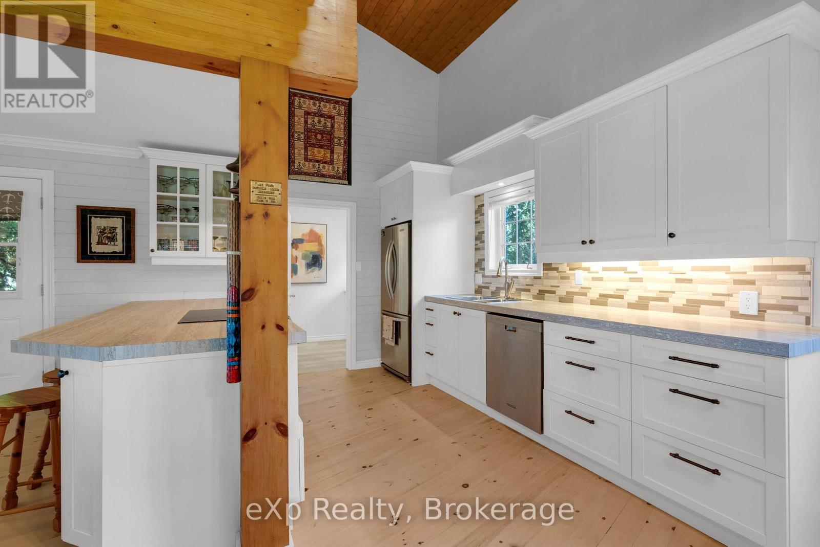 850 Pike Bay Road, Northern Bruce Peninsula, Ontario  N0H 2T0 - Photo 8 - X12935672