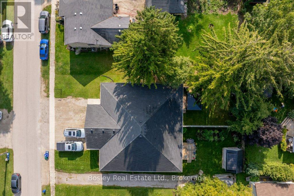 420 Victoria Street, Minto, Ontario  N0G 2P0 - Photo 13 - X12936068