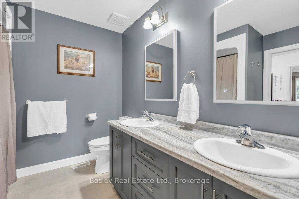 420 Victoria Street, Minto, Ontario  N0G 2P0 - Photo 34 - X12936068