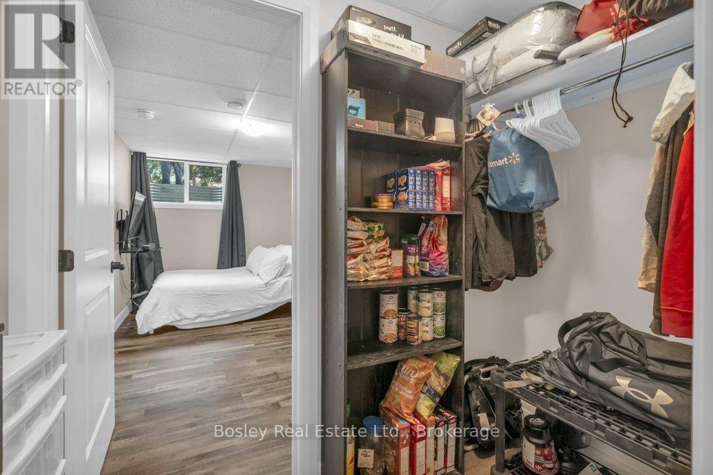 420 Victoria Street, Minto, Ontario  N0G 2P0 - Photo 41 - X12936068