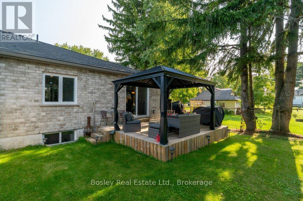 420 Victoria Street, Minto, Ontario  N0G 2P0 - Photo 45 - X12936068