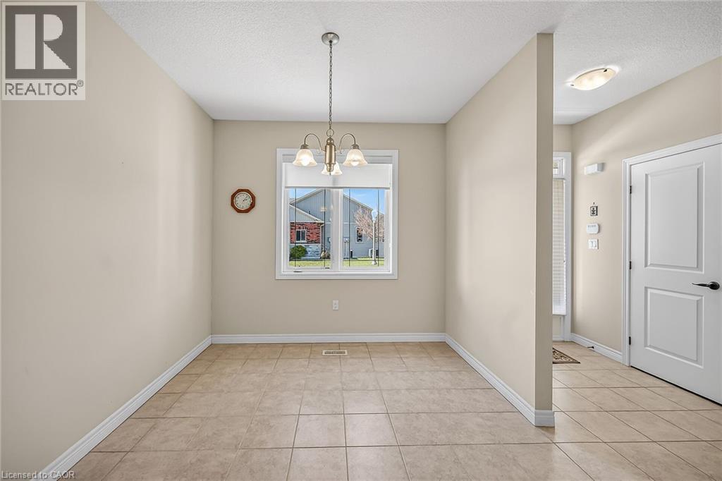 18 Ecker Lane, Hamilton, Ontario  L0R 1C0 - Photo 6 - 40816131
