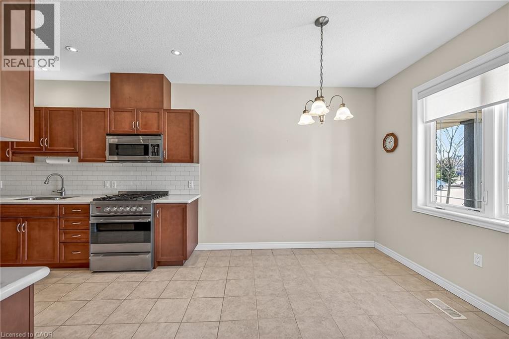 18 Ecker Lane, Hamilton, Ontario  L0R 1C0 - Photo 7 - 40816131