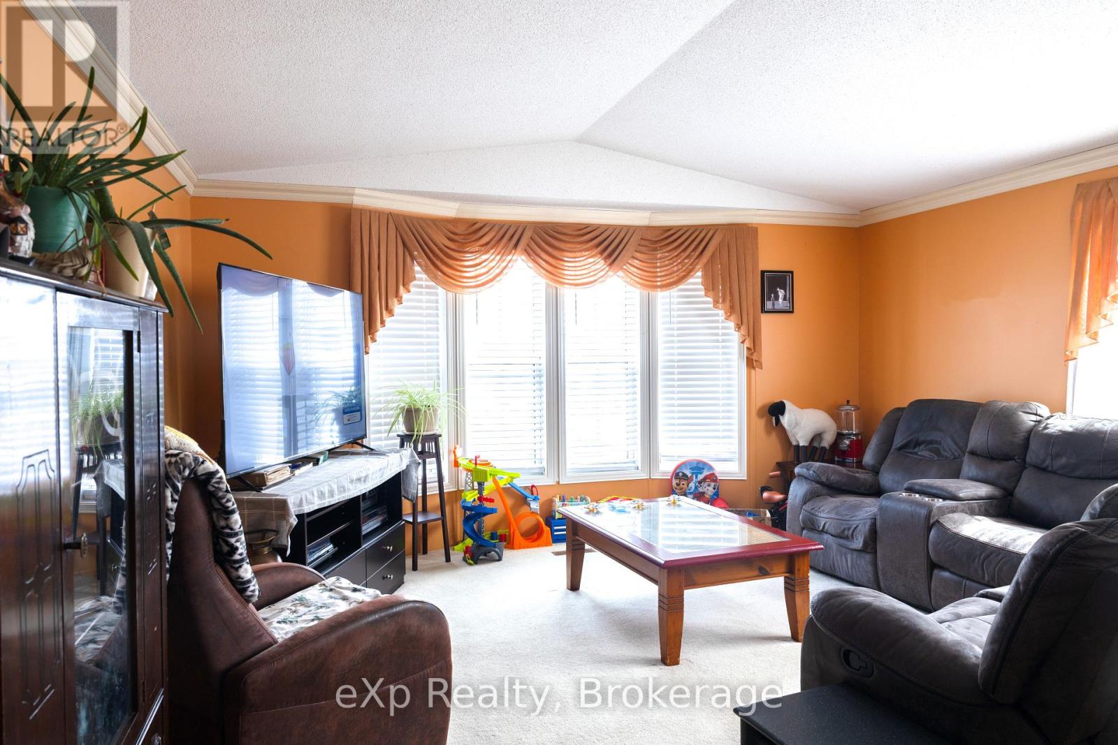 Unit 41 - 302694 Douglas Street, West Grey, Ontario  N0G 1R0 - Photo 6 - X12936724