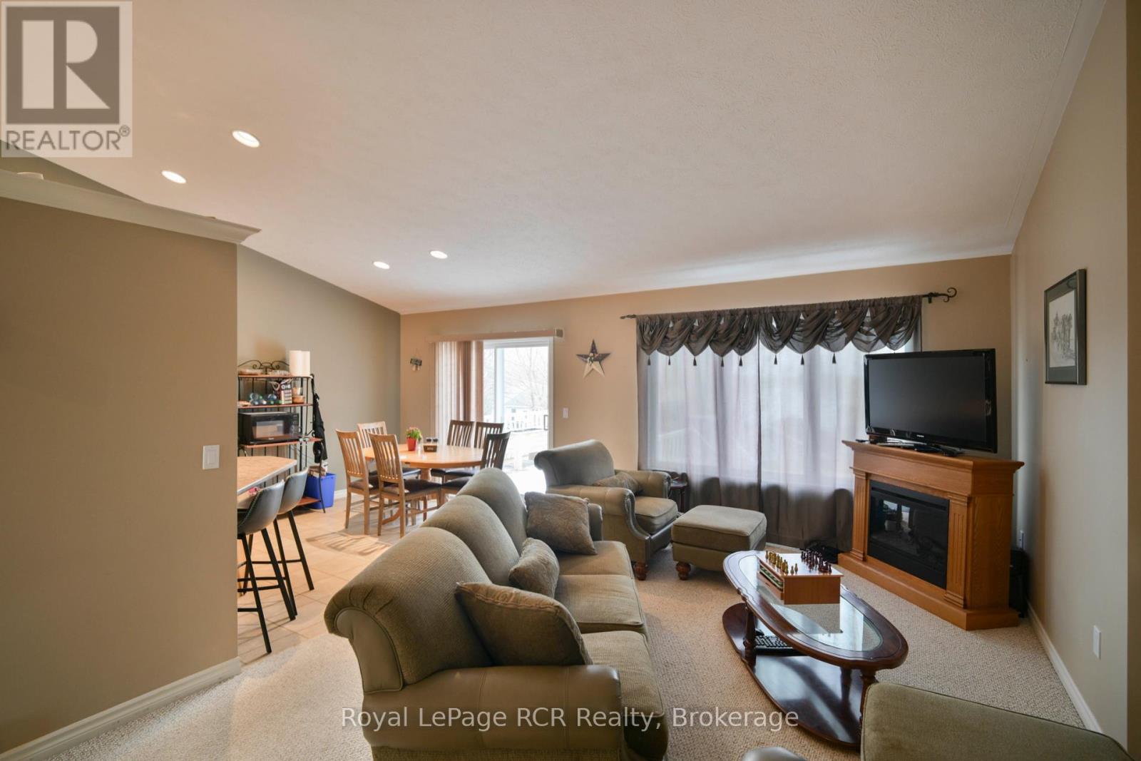 444 Grandview Road, North Huron, Ontario  N0G 2W0 - Photo 7 - X12937136