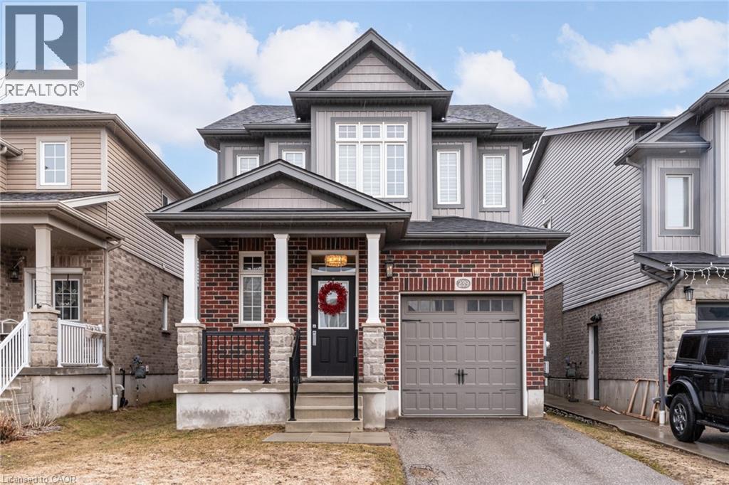 239 Cranbrook Street, Kitchener, Ontario  N2P 0B5 - Photo 3 - 40816024