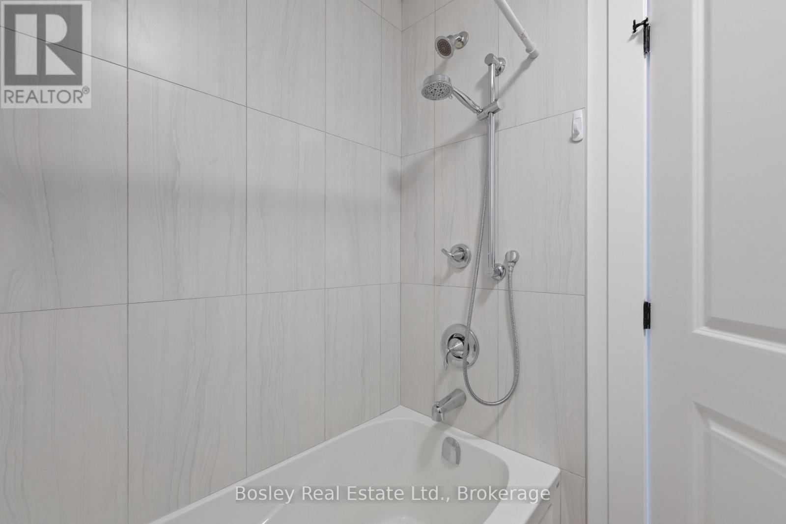 125 Courtland Street, Blue Mountains, Ontario  L9Y 0R4 - Photo 29 - X12937394
