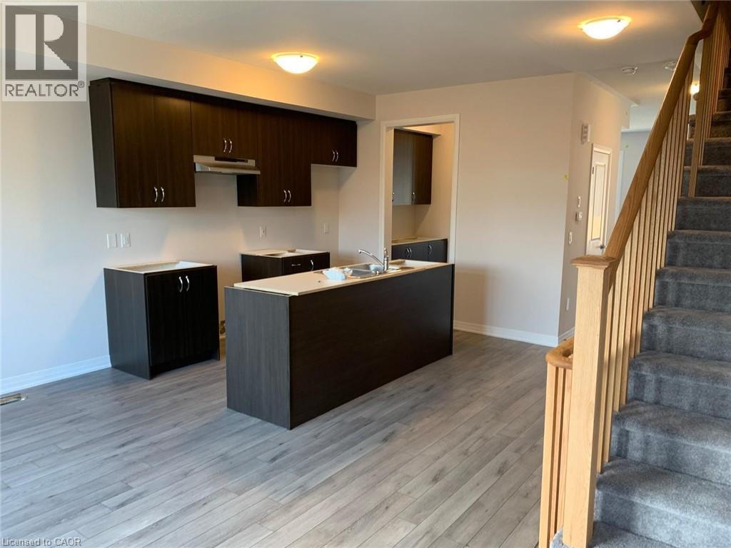 585 Colborne Street E Unit# 109, Brantford, Ontario  N3S 0K4 - Photo 2 - 40816321
