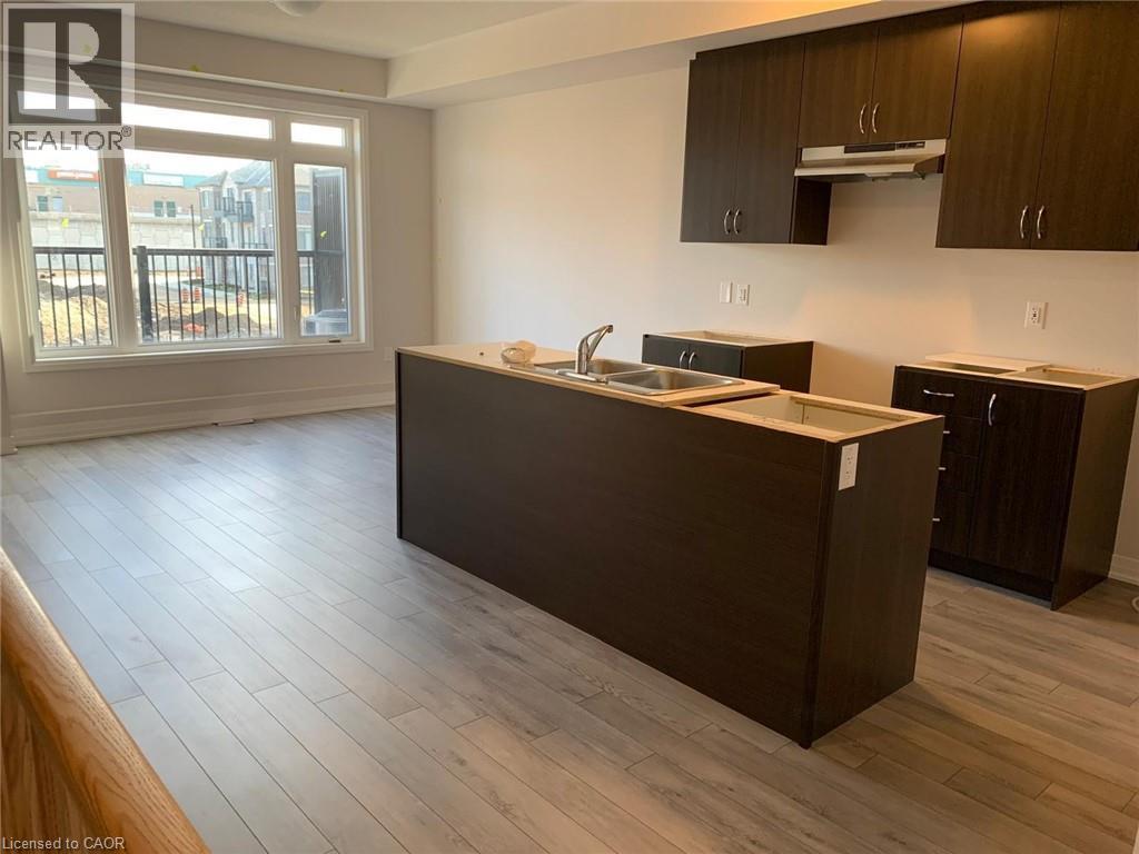 585 Colborne Street E Unit# 109, Brantford, Ontario  N3S 0K4 - Photo 3 - 40816321
