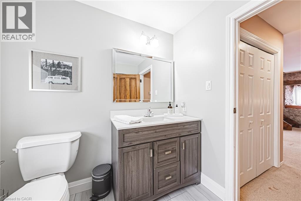 110 Freelton Road, Flamborough, Ontario  L8B 0Z3 - Photo 13 - 40816077
