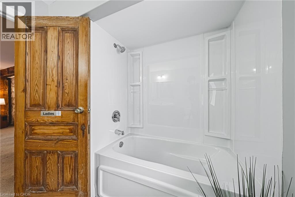 110 Freelton Road, Flamborough, Ontario  L8B 0Z3 - Photo 14 - 40816077