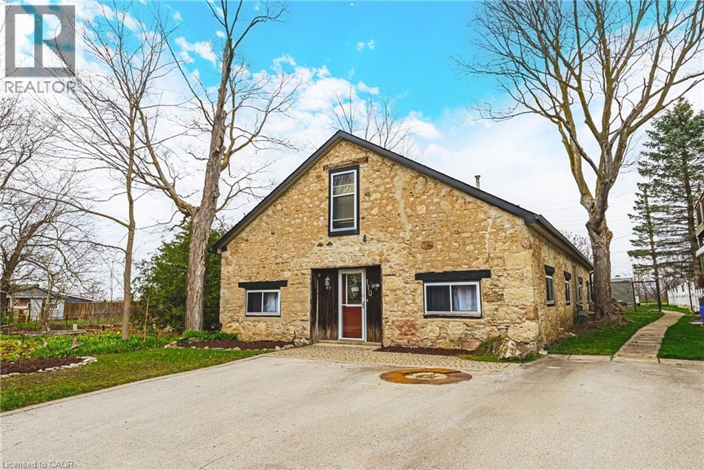 110 Freelton Road, Flamborough, Ontario  L8B 0Z3 - Photo 3 - 40816077