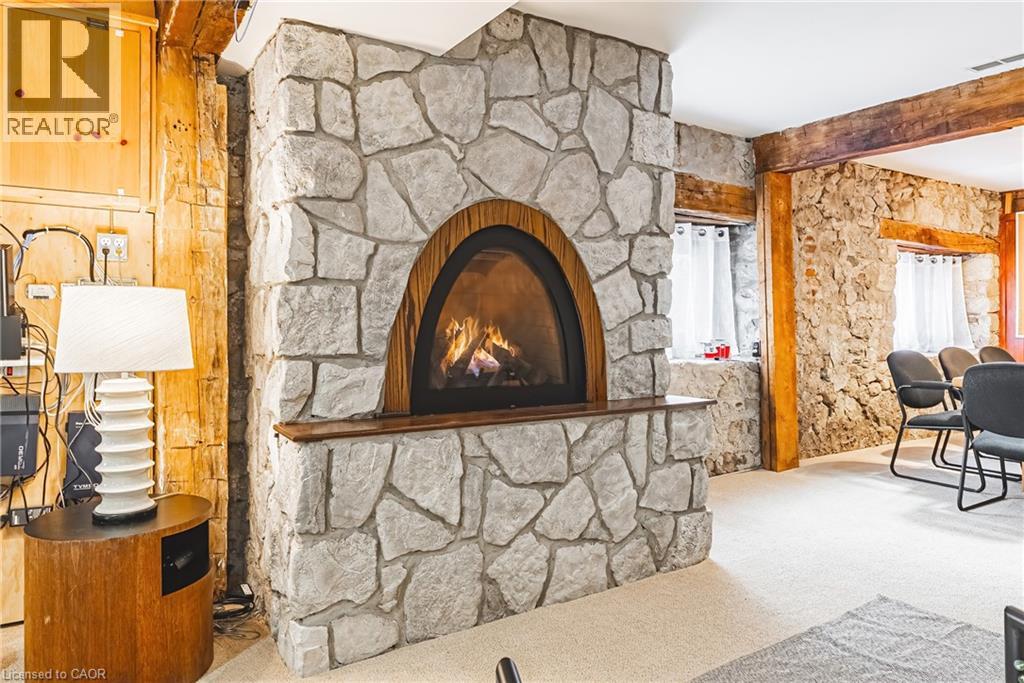 110 Freelton Road, Flamborough, Ontario  L8B 0Z3 - Photo 5 - 40816077