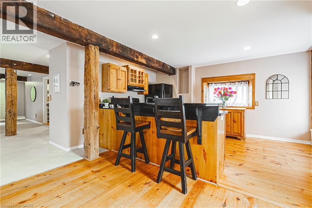 110 Freelton Road, Flamborough, Ontario  L8B 0Z3 - Photo 6 - 40816077