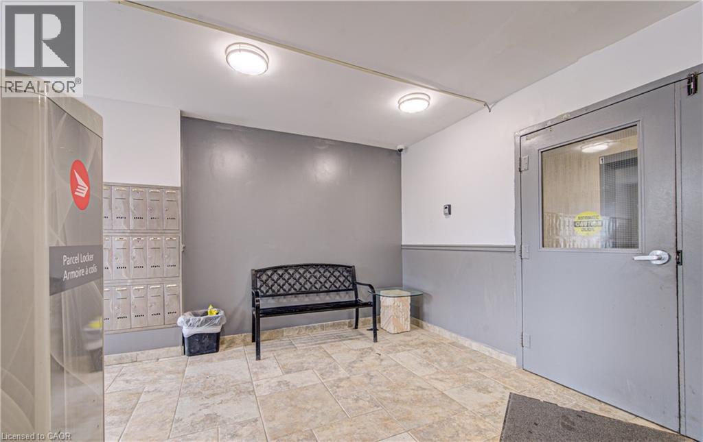 793 Colborne Street Unit# 202, Brantford, Ontario  N3S 7J3 - Photo 20 - 40815734