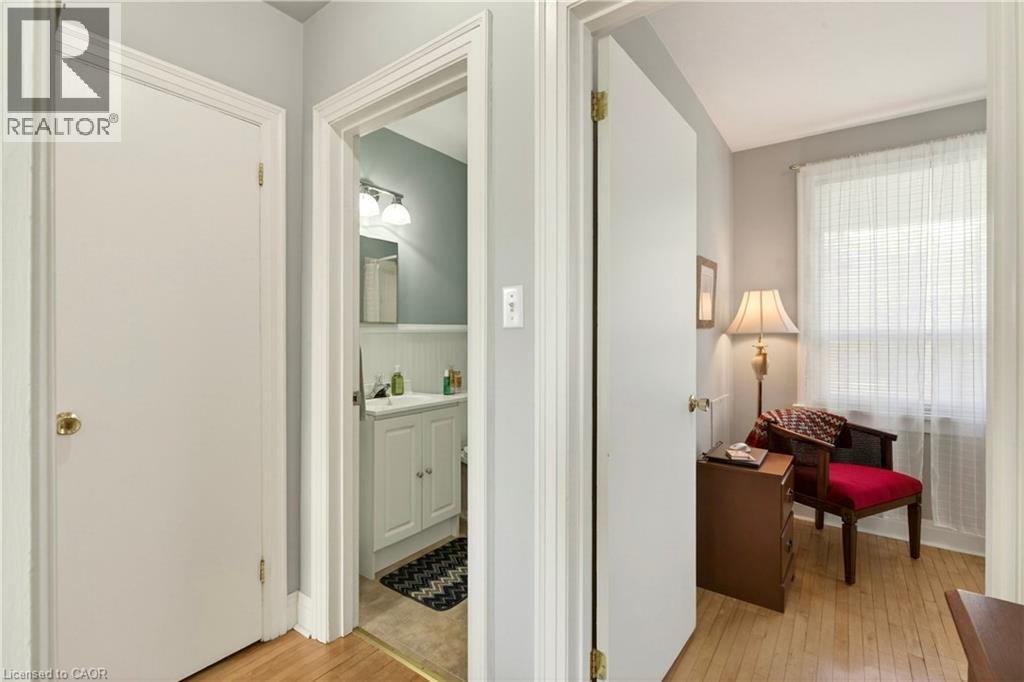 944 Garth Street, Hamilton, Ontario  L9C 4L2 - Photo 20 - 40816406