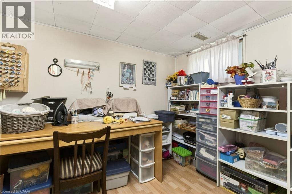 944 Garth Street, Hamilton, Ontario  L9C 4L2 - Photo 35 - 40816406