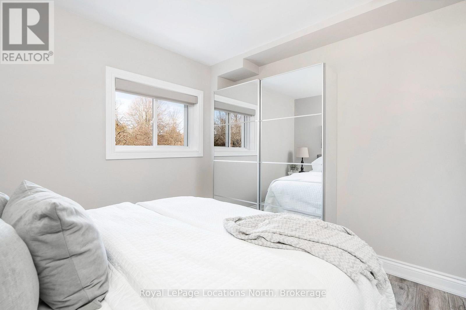 129 Scandia Lane, Blue Mountains, Ontario  N0H 2E0 - Photo 25 - X12940792