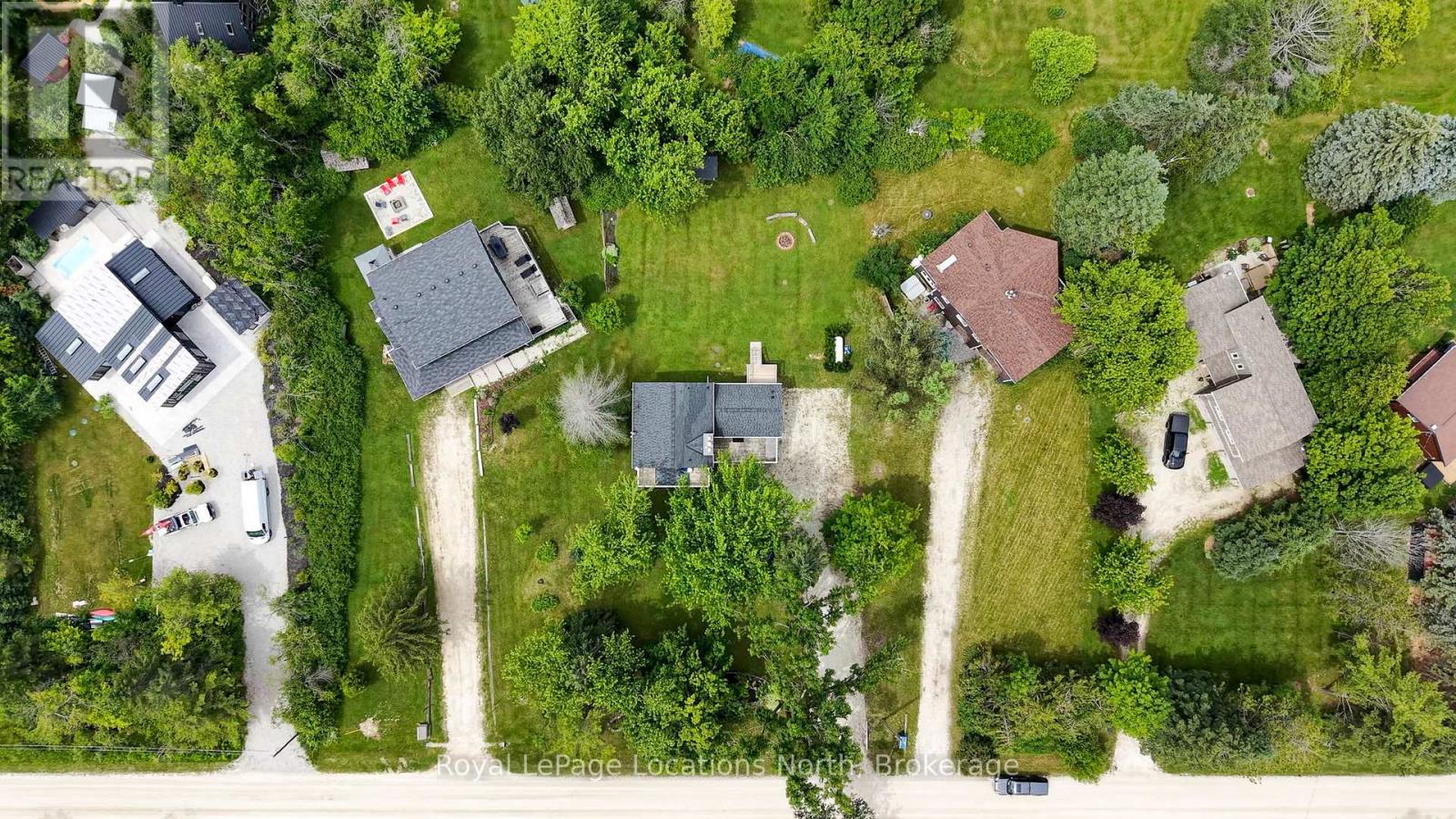 129 Scandia Lane, Blue Mountains, Ontario  N0H 2E0 - Photo 40 - X12940792