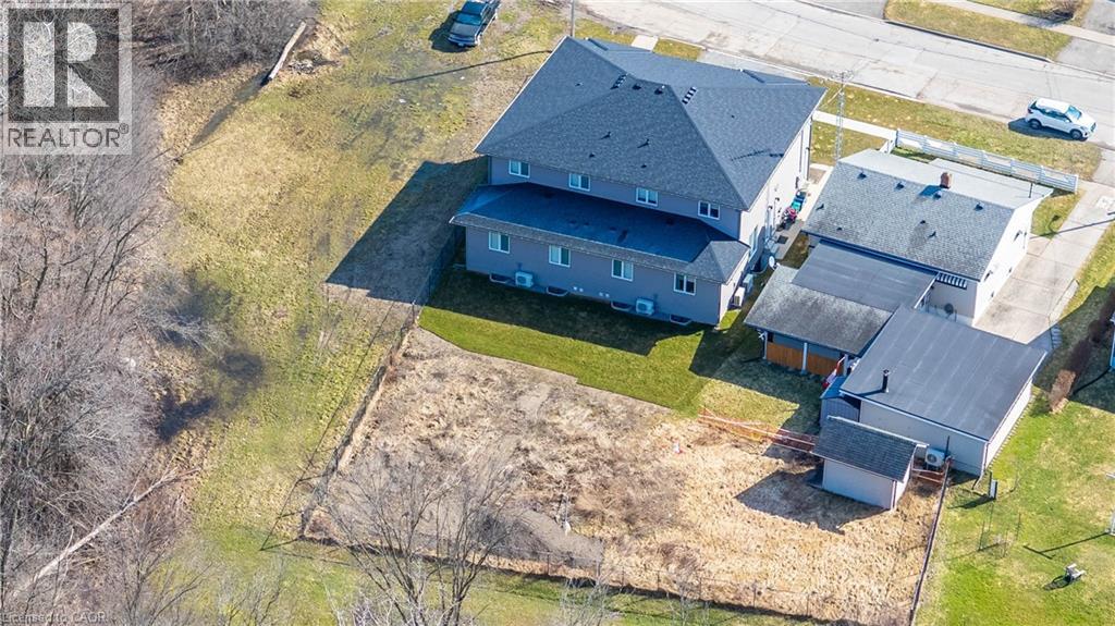 46 Pietz Avenue, Welland, Ontario  L3C 1Z4 - Photo 10 - 40816647