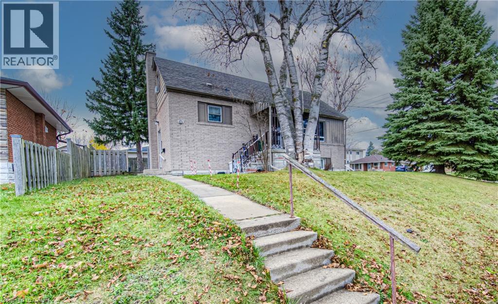 119 Walker Street, Kitchener, Ontario  N2A 1S4 - Photo 3 - 40815740