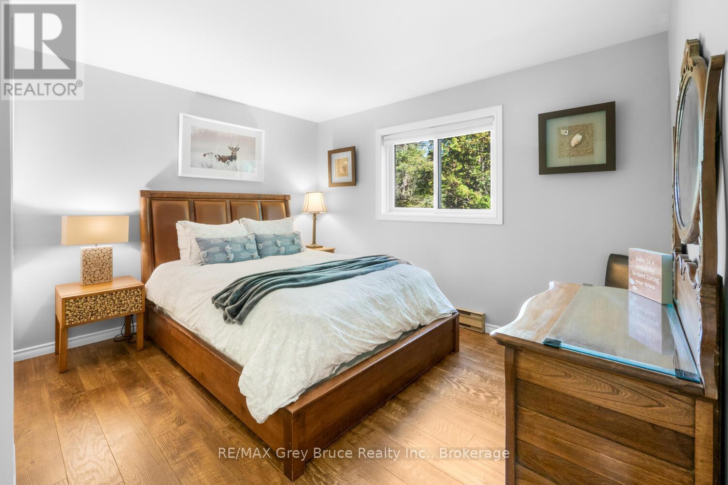 1208 Sunset Drive, South Bruce Peninsula, Ontario  N0H 2T0 - Photo 17 - X12942668