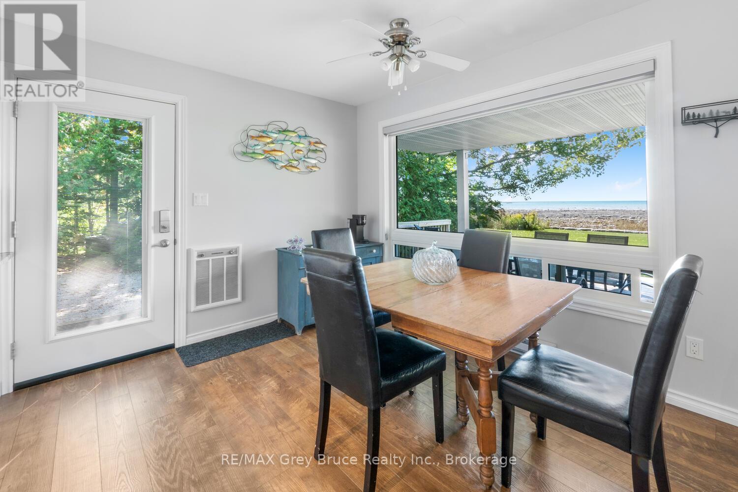 1208 Sunset Drive, South Bruce Peninsula, Ontario  N0H 2T0 - Photo 5 - X12942668