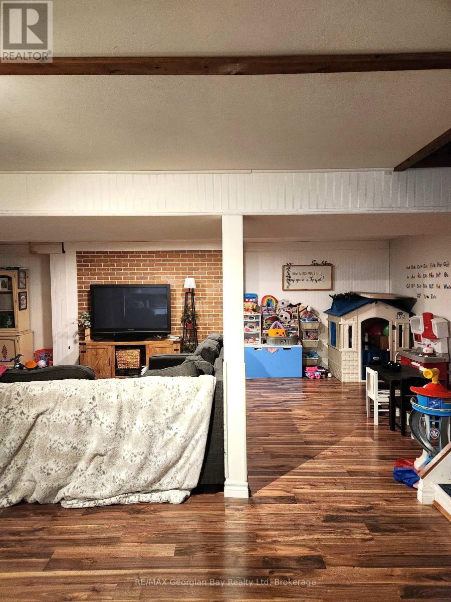 480 Broderick Street, Tay, Ontario  L0K 1R0 - Photo 17 - S12942832