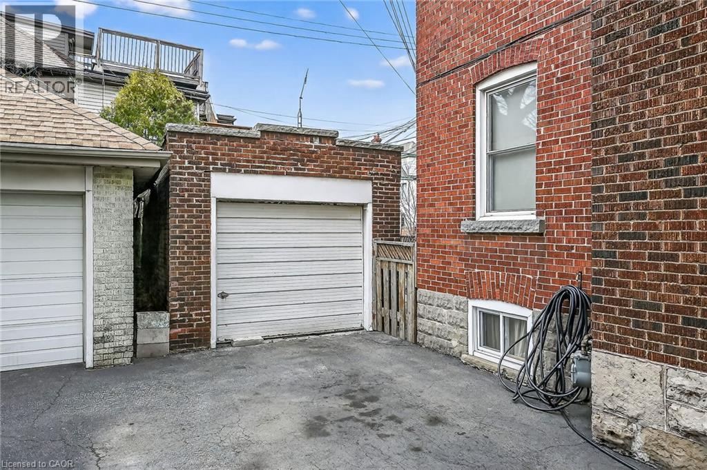 96 Barnesdale Boulevard, Hamilton, Ontario  L8M 2V6 - Photo 39 - 40816790