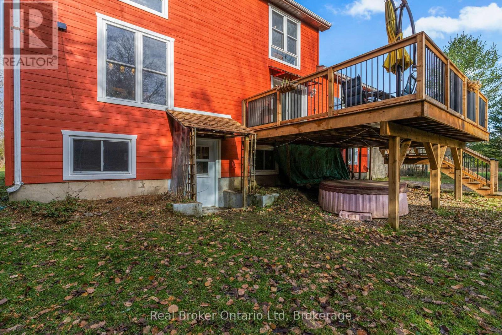 362120 16 Concession, Georgian Bluffs, Ontario  N0H 1P0 - Photo 40 - X12943328