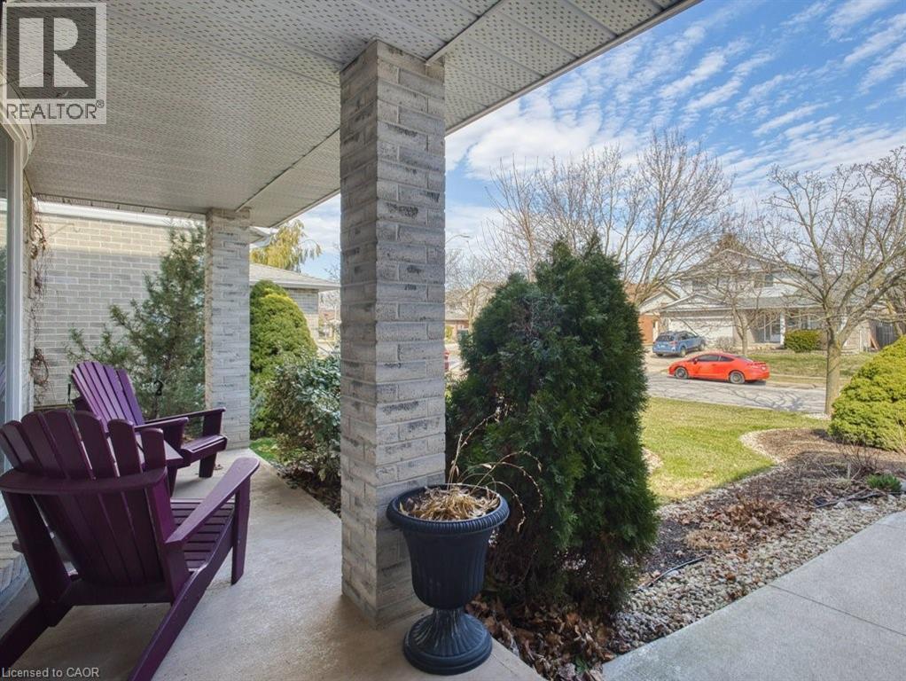 21 Bascary Crescent, St. Catharines, Ontario  L2S 3M7 - Photo 3 - 40814964