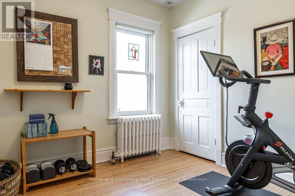 227 William Street, Stratford, Ontario  N5A 4Y2 - Photo 20 - X12944844