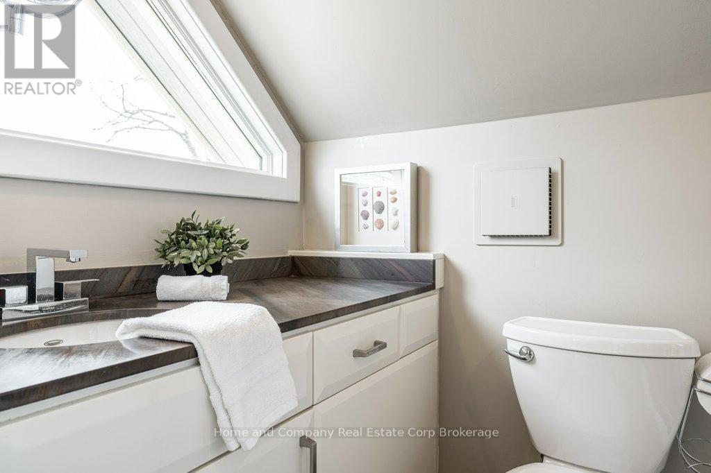227 William Street, Stratford, Ontario  N5A 4Y2 - Photo 27 - X12944844