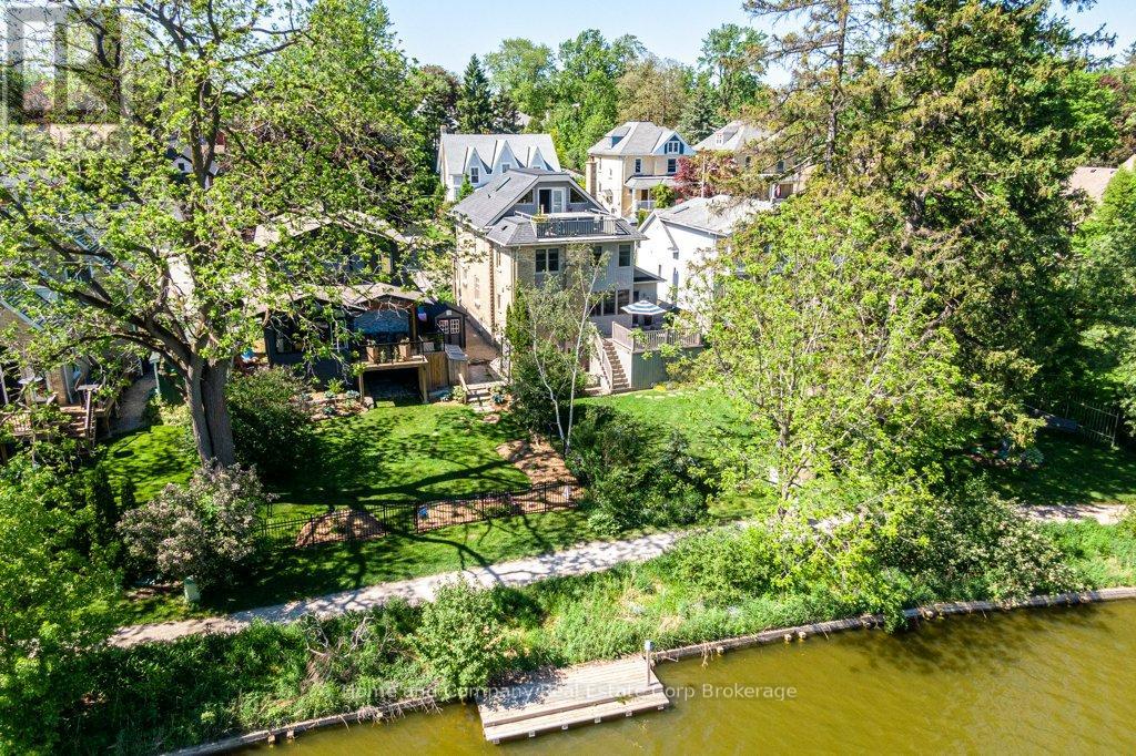227 William Street, Stratford, Ontario  N5A 4Y2 - Photo 4 - X12944844