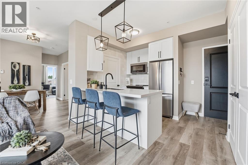 120 Springvalley Crescent Unit# 203, Hamilton, Ontario  L9C 0G2 - Photo 9 - 40816701