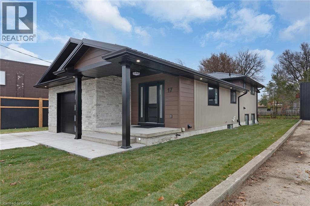 17 Church Street E, Delhi, Ontario  N4B 1T3 - Photo 2 - 40816929