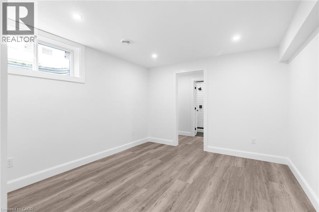 17 Church Street E, Delhi, Ontario  N4B 1T3 - Photo 34 - 40816929