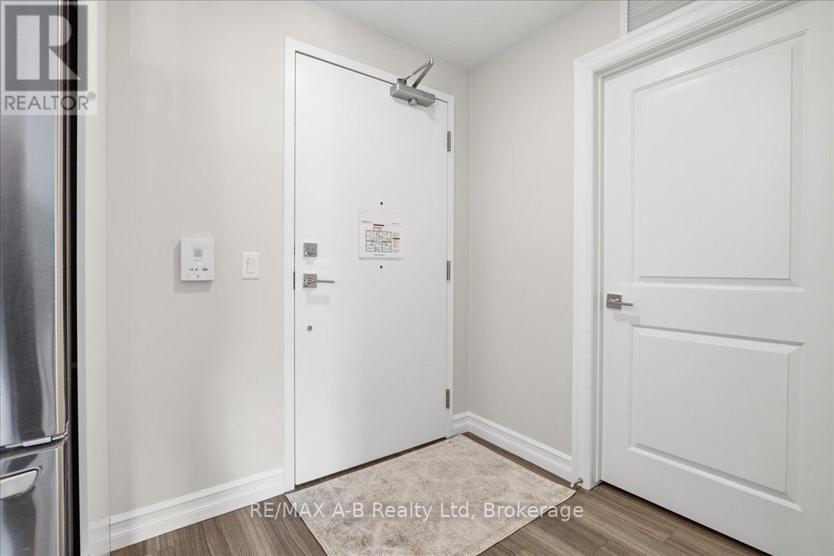 204 - 100 Gordon Street, Stratford, Ontario  N5A 7T8 - Photo 3 - X12946210