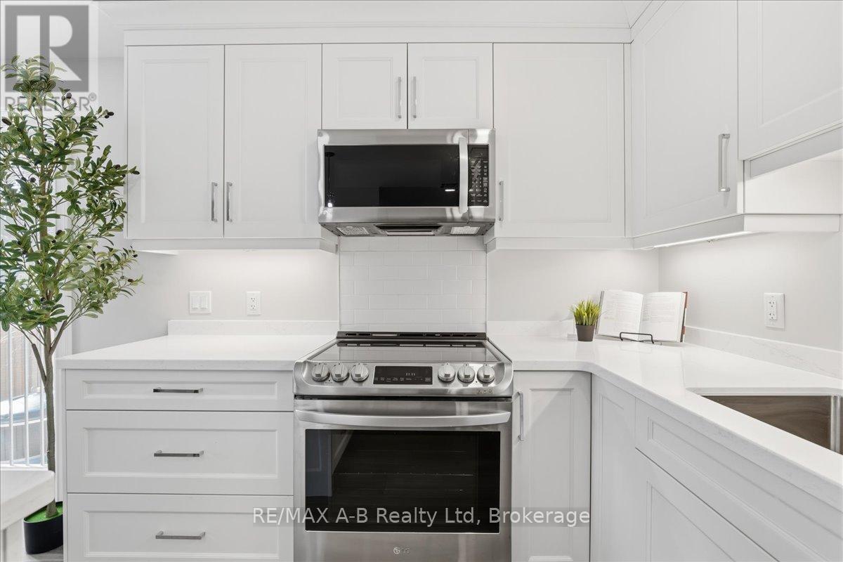 204 - 100 Gordon Street, Stratford, Ontario  N5A 7T8 - Photo 7 - X12946210