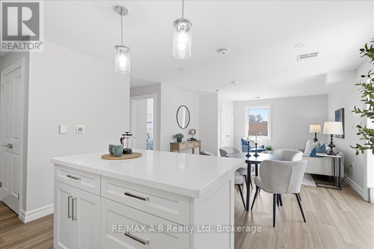 204 - 100 Gordon Street, Stratford, Ontario  N5A 7T8 - Photo 8 - X12946210