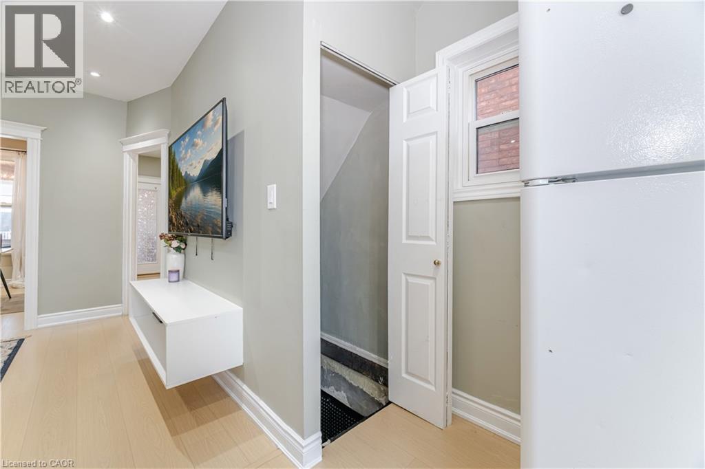 61 Stirton Street, Hamilton, Ontario  L8L 6E7 - Photo 34 - 40816940