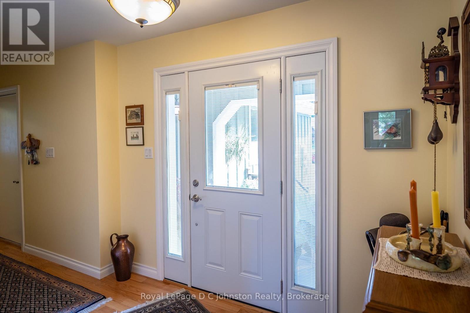 27 Gremik Crescent, South Bruce Peninsula, Ontario  N0H 2G0 - Photo 5 - X12946844