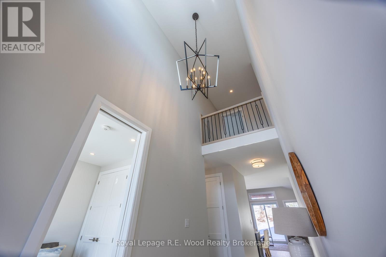 11 Greenhill Drive, Tillsonburg, Ontario  N4G 0L4 - Photo 4 - X12947440