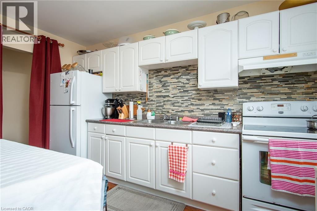 129 River Road E, Kitchener, Ontario  N2B 2G7 - Photo 21 - 40817090