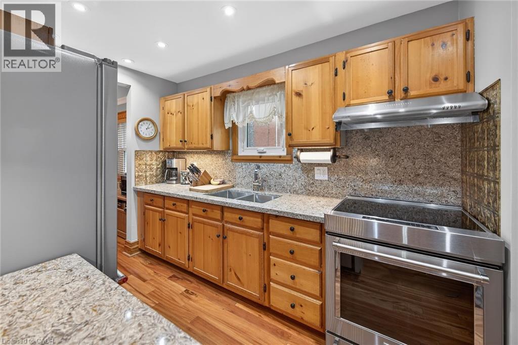 3 Second Street S, Stoney Creek, Ontario  L8G 1R4 - Photo 18 - 40816080