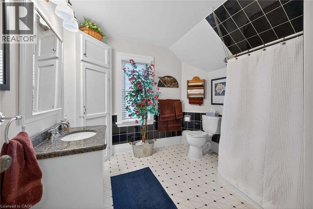 3 Second Street S, Stoney Creek, Ontario  L8G 1R4 - Photo 35 - 40816080