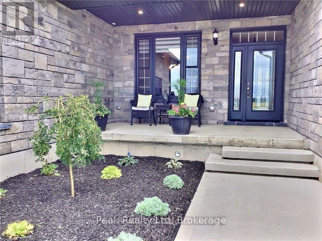 95 South Street, Ashfield-Colborne-Wawanosh, Ontario  N7A 3X8 - Photo 3 - X12949042